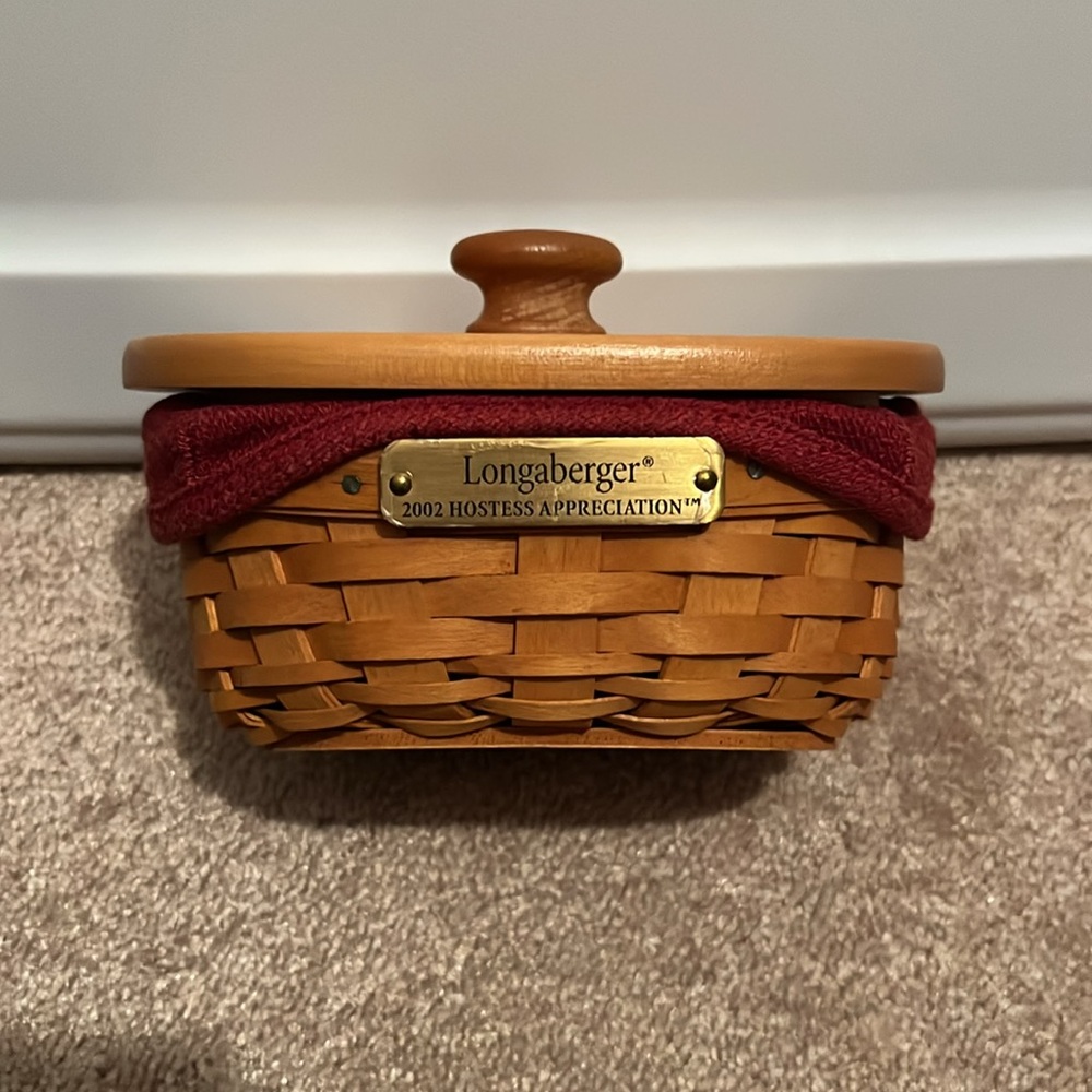 Longaberger 2002 Hostess Appreciation Lucky Charms Basket 11482